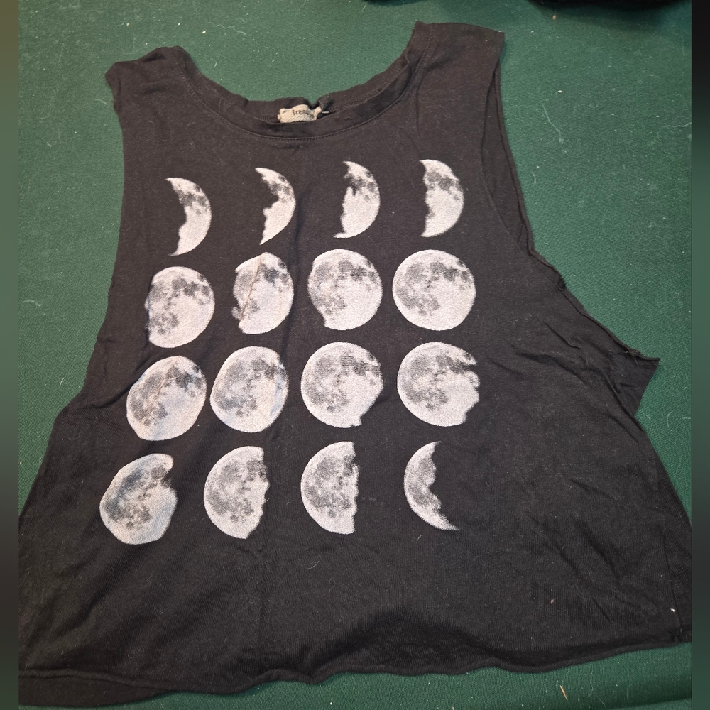 Moon phases sleeveless shirt